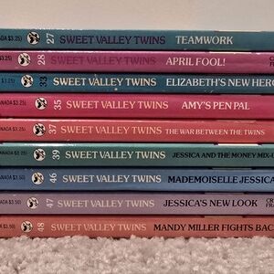 Sweet Valley Twins books